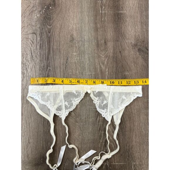 Victoria's secret 90s vintage set of 2 garter lace belts - Picture 5 of 12